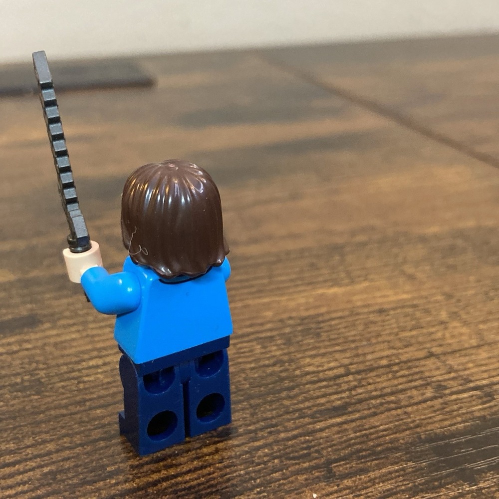 LEGO 21272 / 21273 A Minecraft Movie Steve Minifigure (Jack Black) w/ Sword - Picture 3 of 6